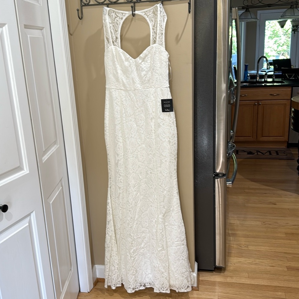 Formal/ wedding dress